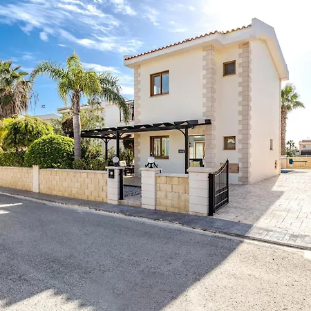Tranquility Villa Ayia Napa
