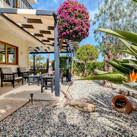 Tranquility Villa *